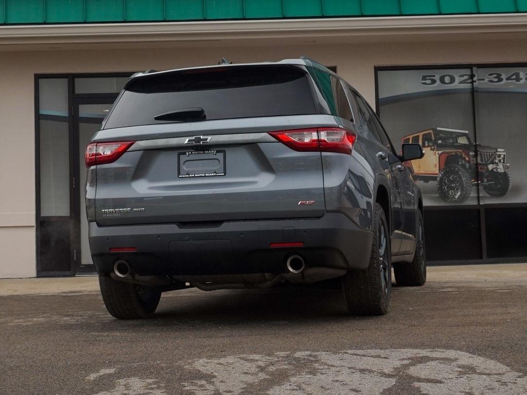 Chevrolet Traverse  2021