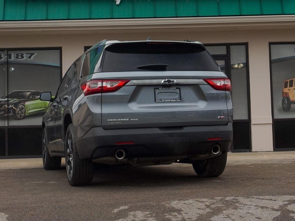 Chevrolet Traverse  2021