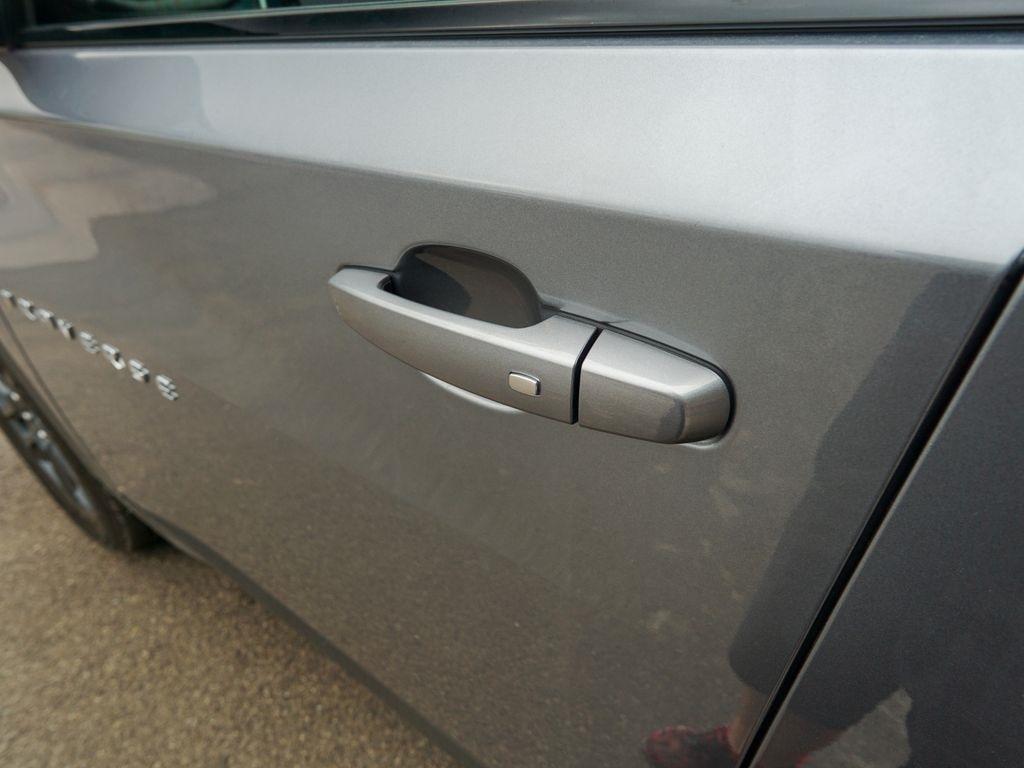 Chevrolet Traverse  2021