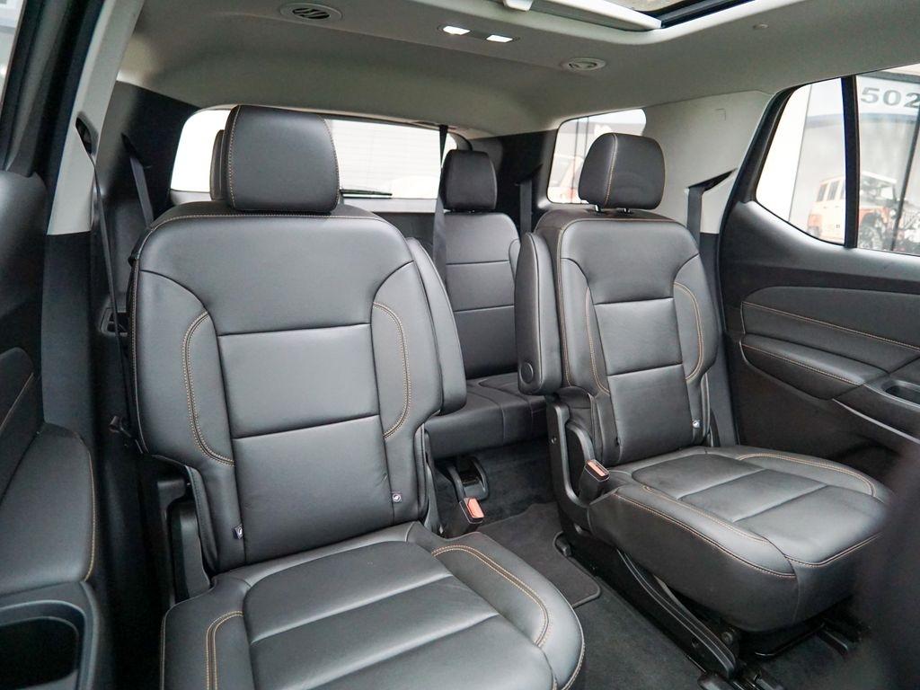 Chevrolet Traverse  2021