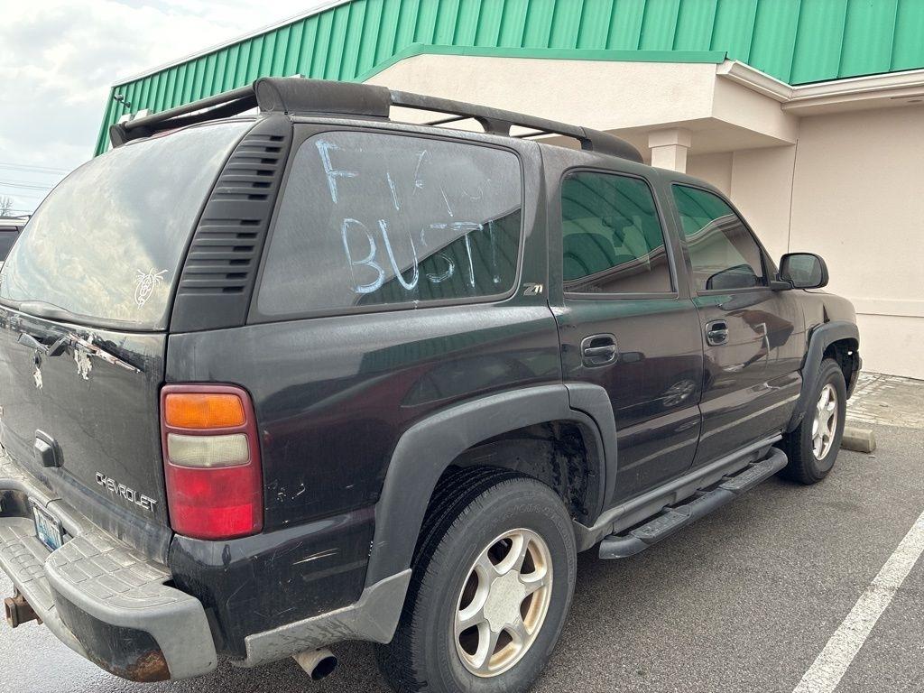 Chevrolet Tahoe  2002