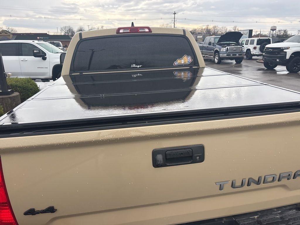 Toyota Tundra  2020
