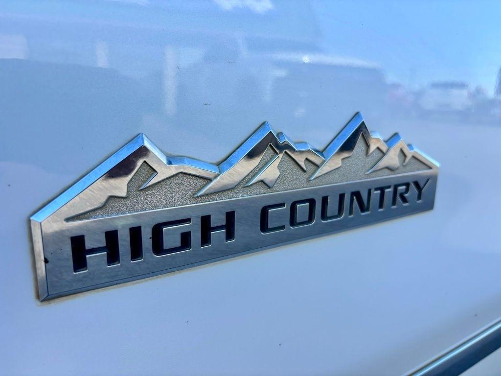 Chevrolet Silverado 1500  2018