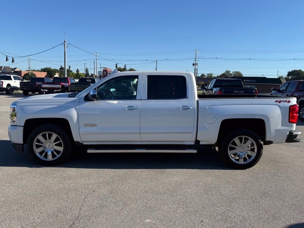 Chevrolet Silverado photo 4