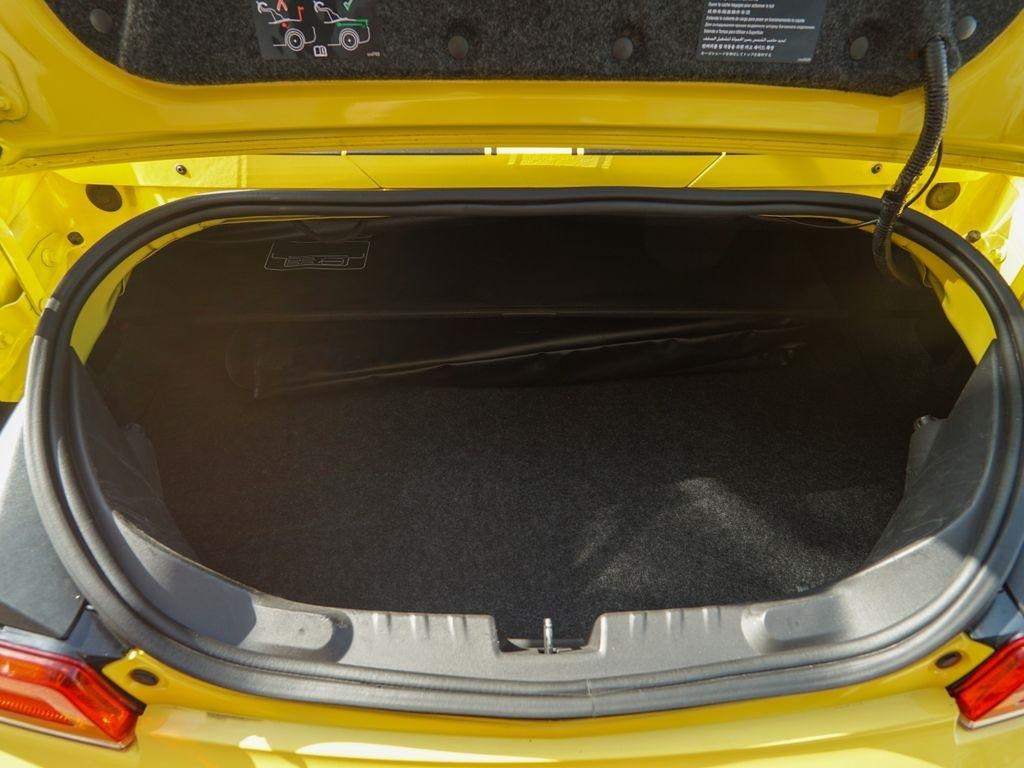 Chevrolet Camaro  2015