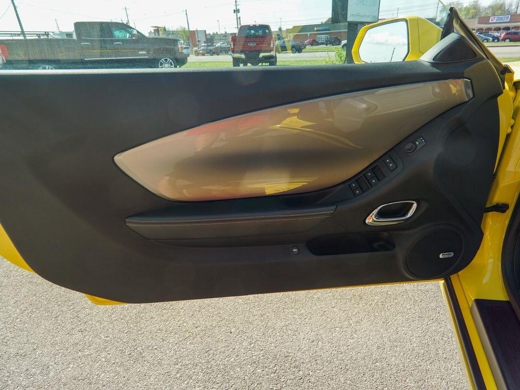 Chevrolet Camaro  2015