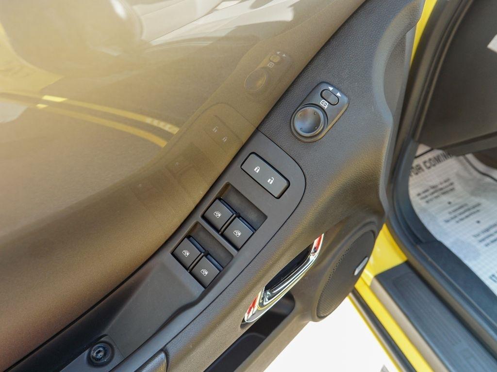 Chevrolet Camaro  2015