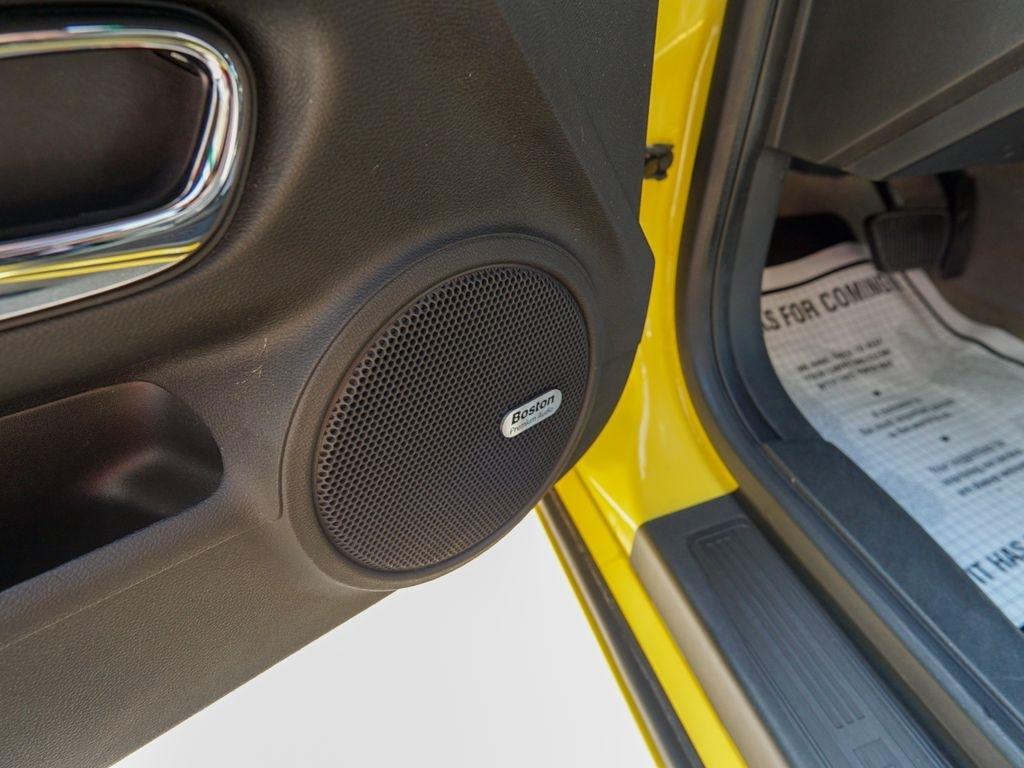 Chevrolet Camaro  2015