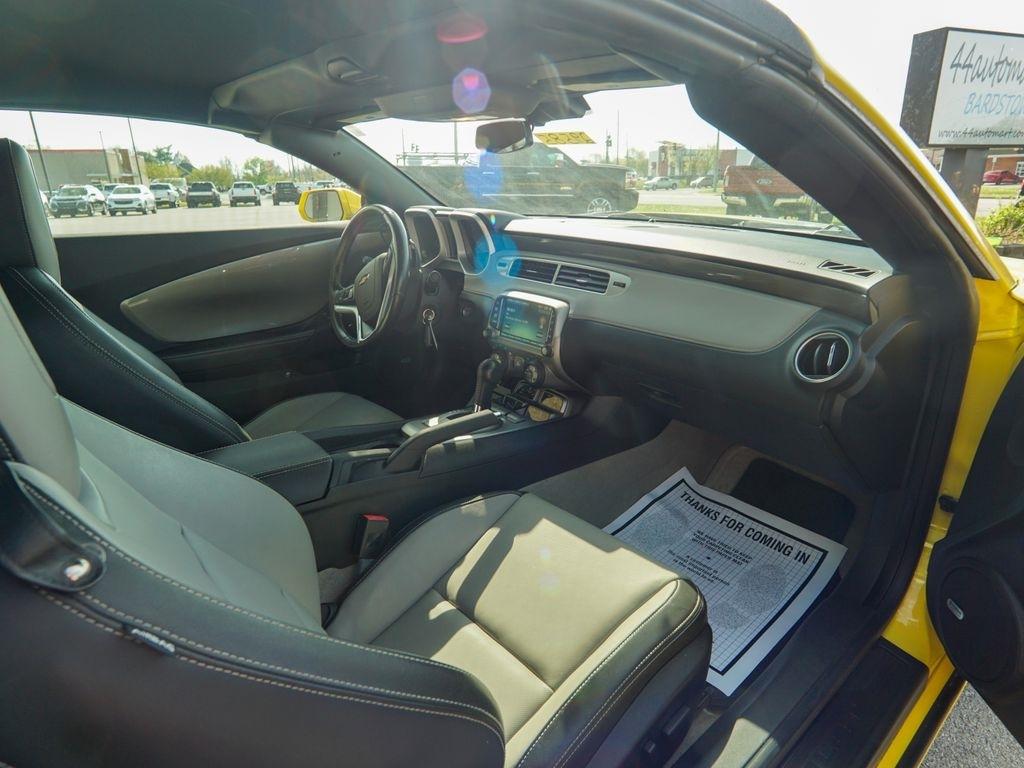 Chevrolet Camaro  2015