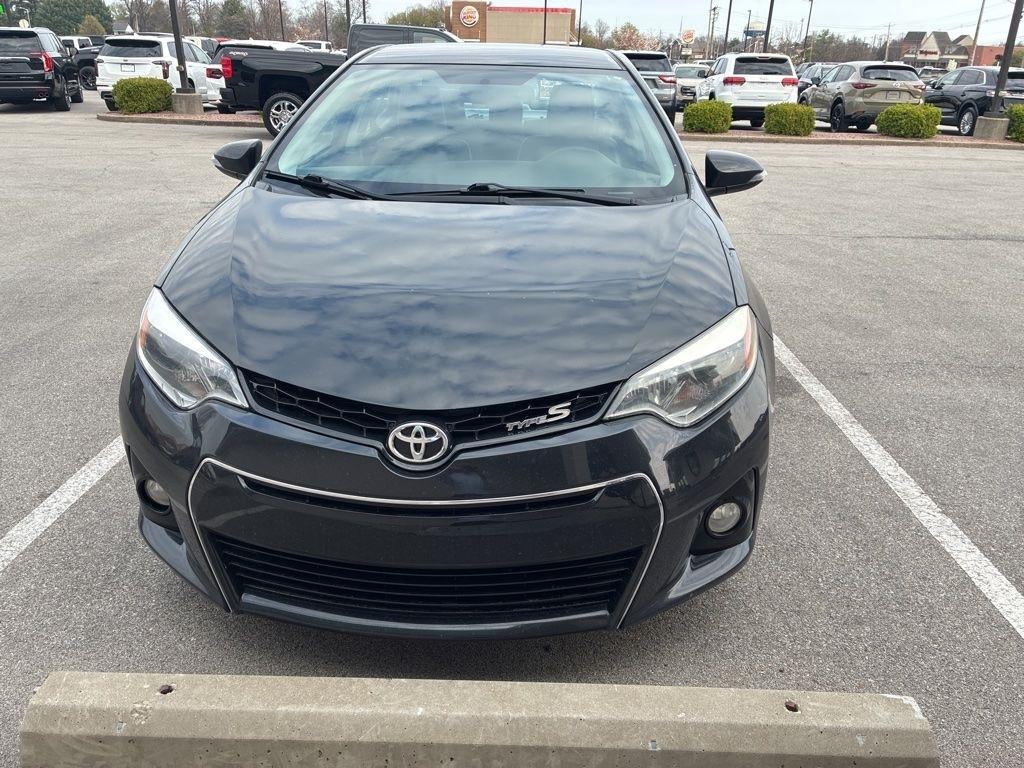Toyota Corolla  2014