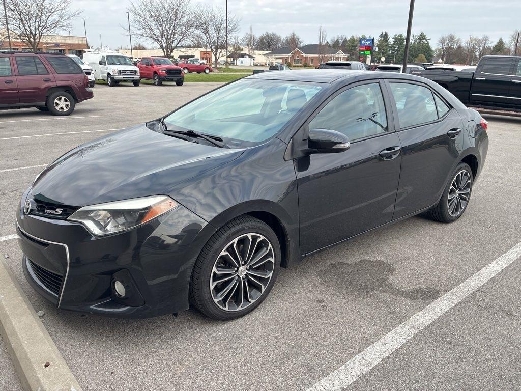 Toyota Corolla  2014