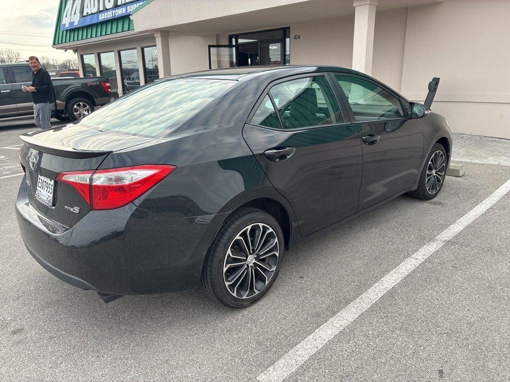 Toyota Corolla  2014