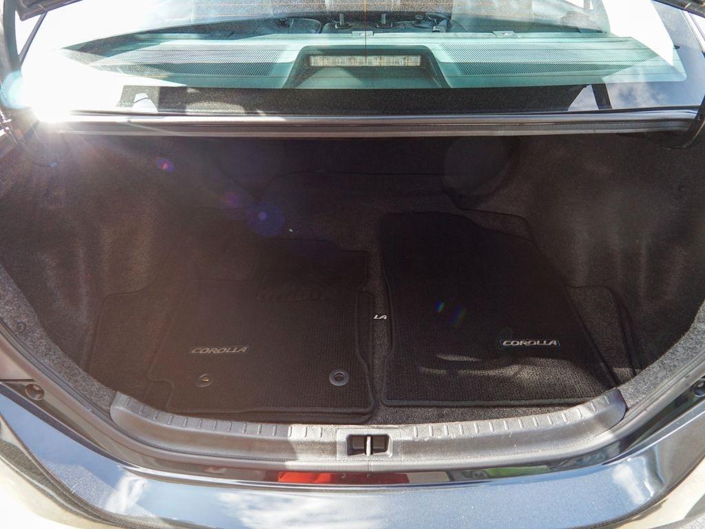 Toyota Corolla  2014