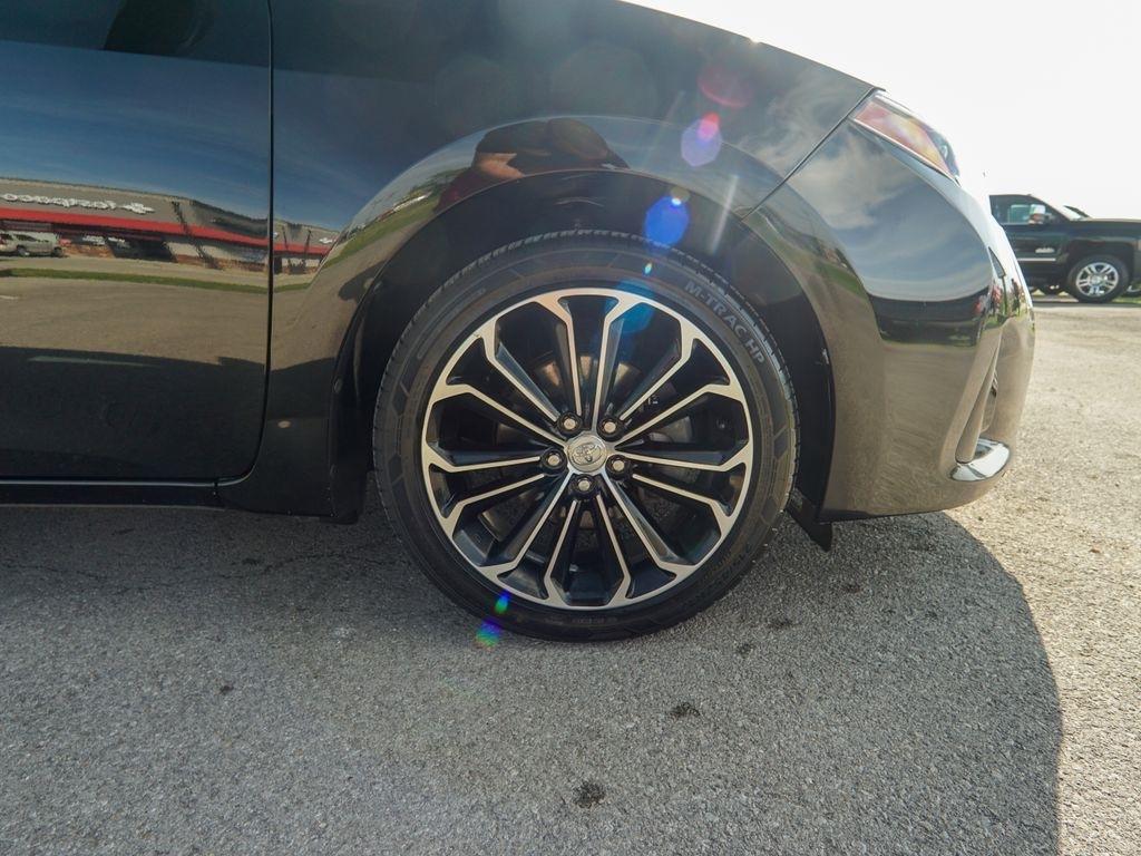 Toyota Corolla  2014