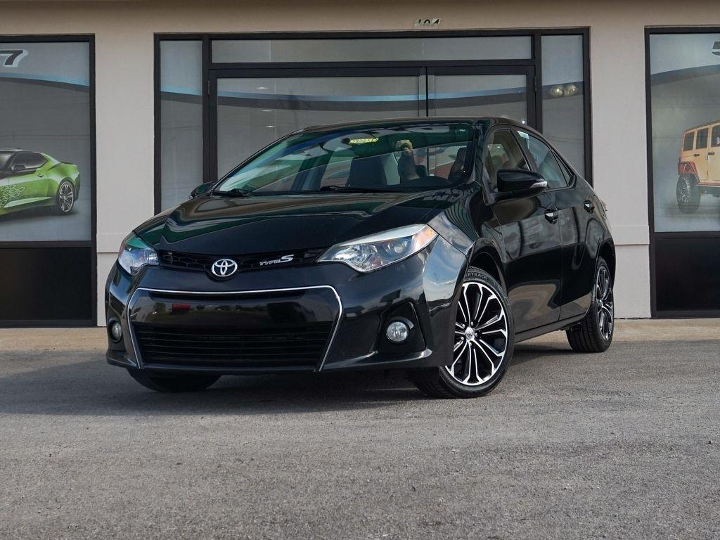 Toyota Corolla  2014