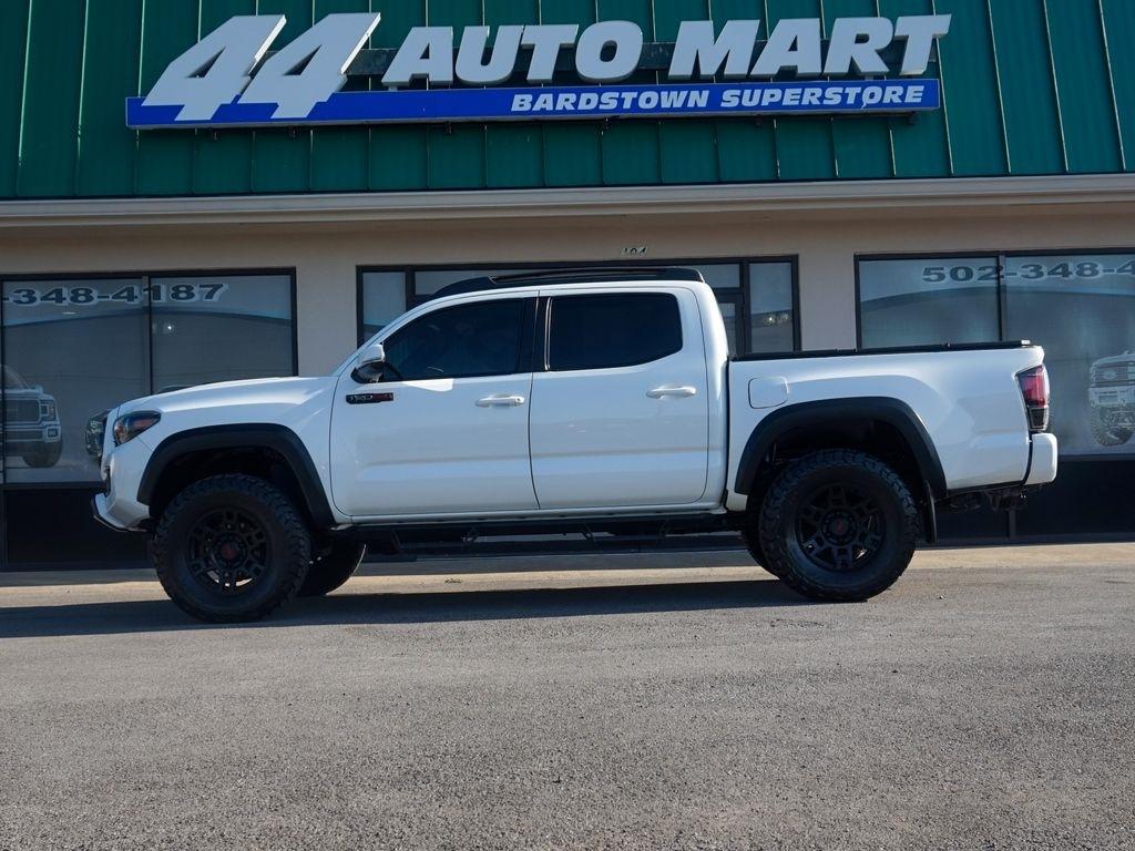 Toyota Tacoma  2019