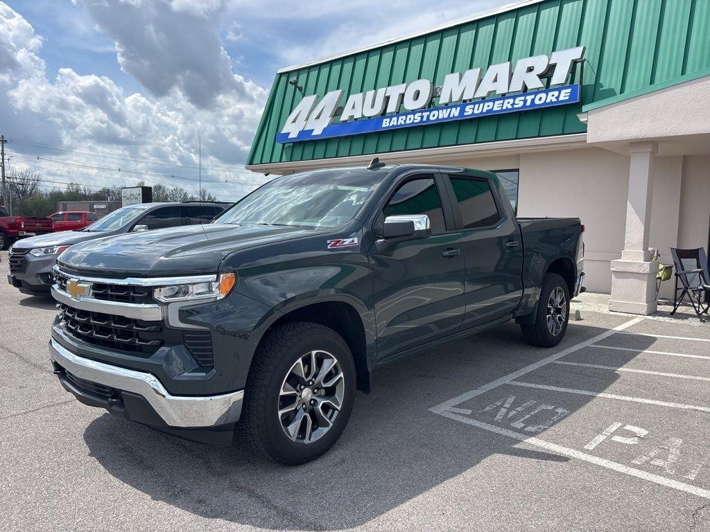 Chevrolet Silverado 1500  2025