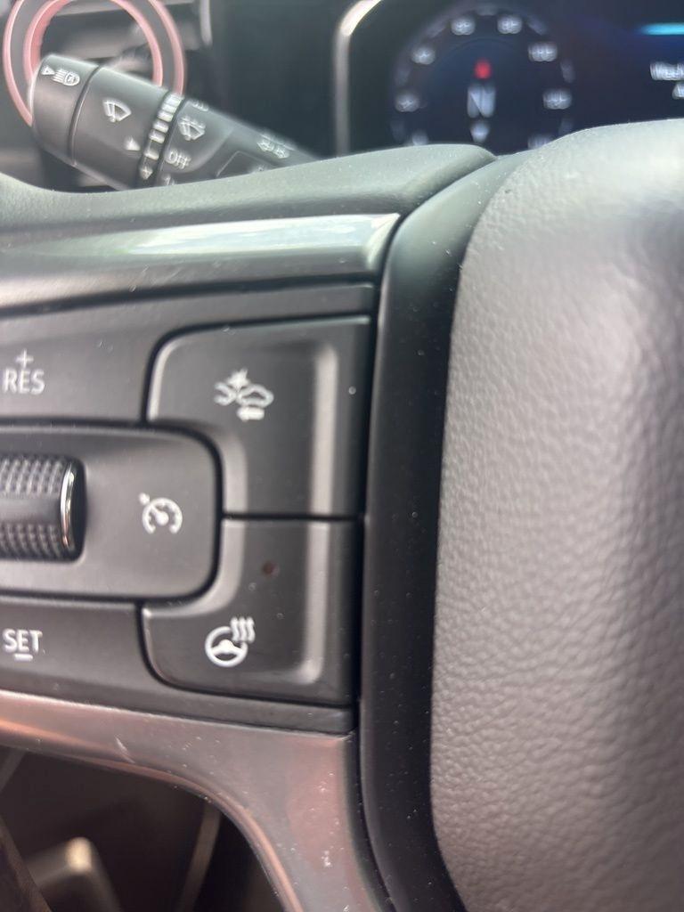 Chevrolet Silverado 1500  2025