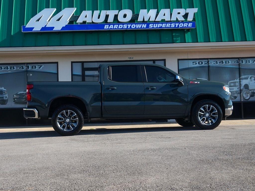 Chevrolet Silverado 1500  2025