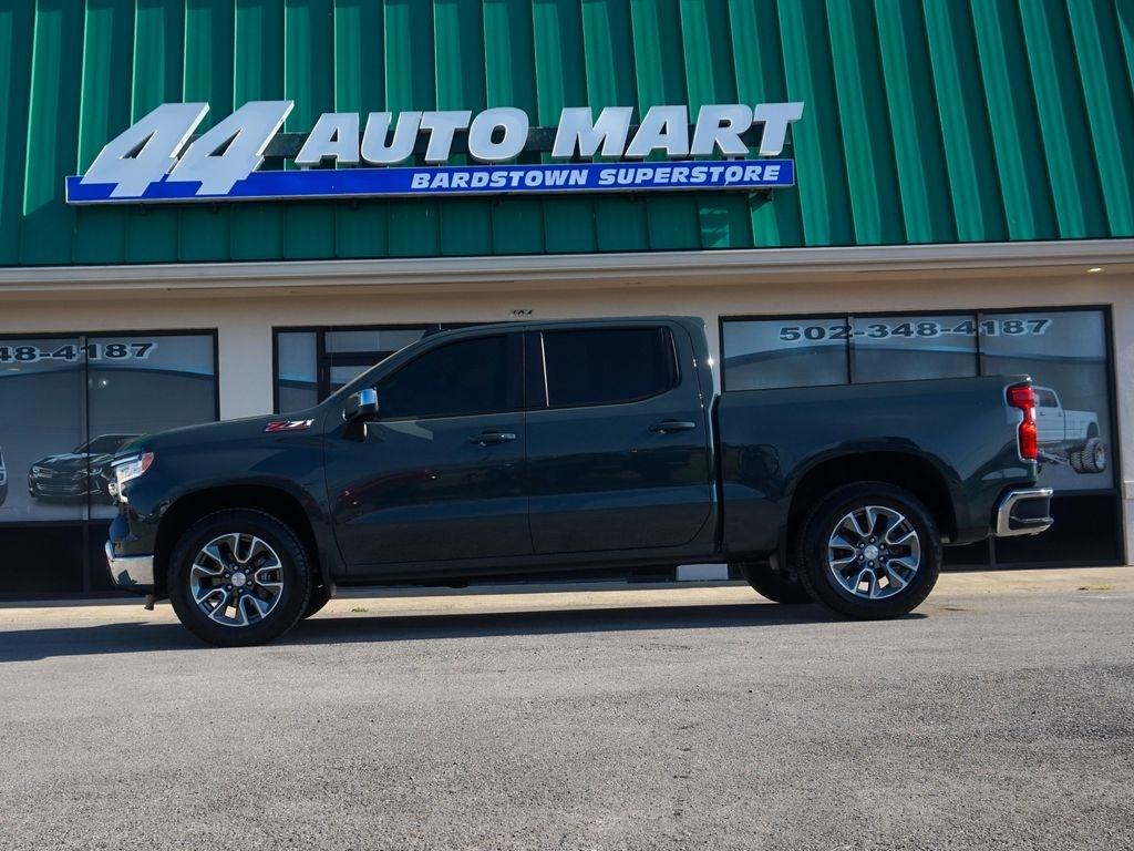 Chevrolet Silverado 1500  2025
