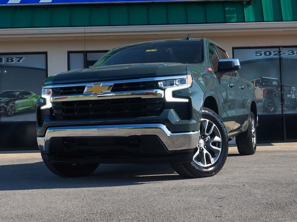 Chevrolet Silverado 1500  2025