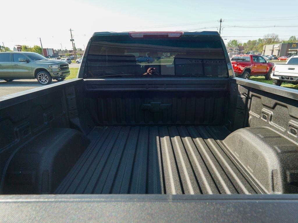 Chevrolet Silverado 1500  2025