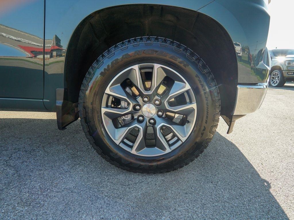 Chevrolet Silverado 1500  2025