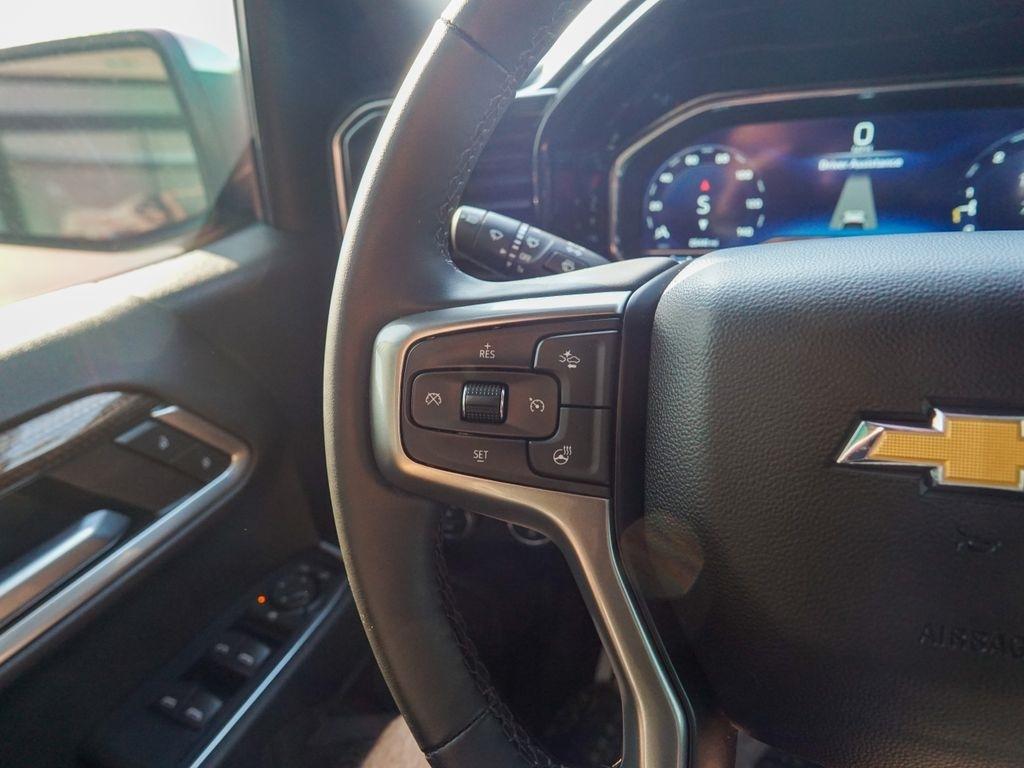 Chevrolet Silverado 1500  2025