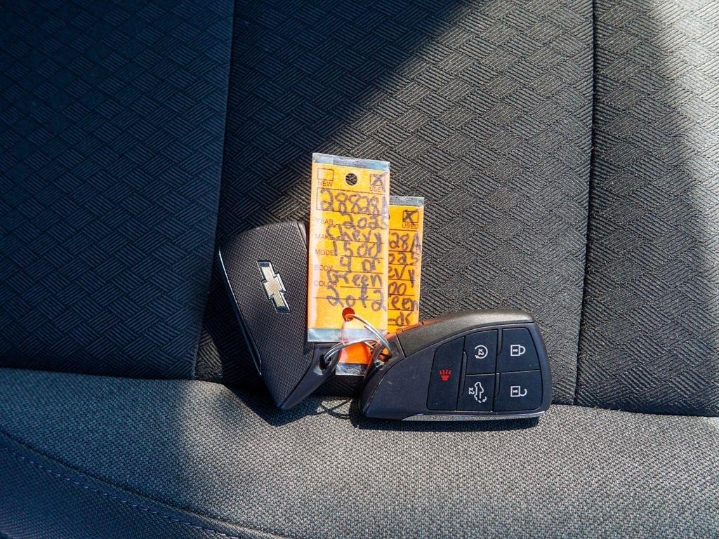 Chevrolet Silverado 1500  2025