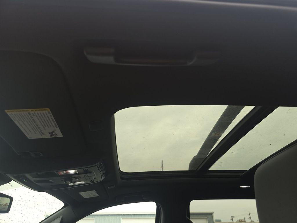 Chevrolet Tahoe  2021