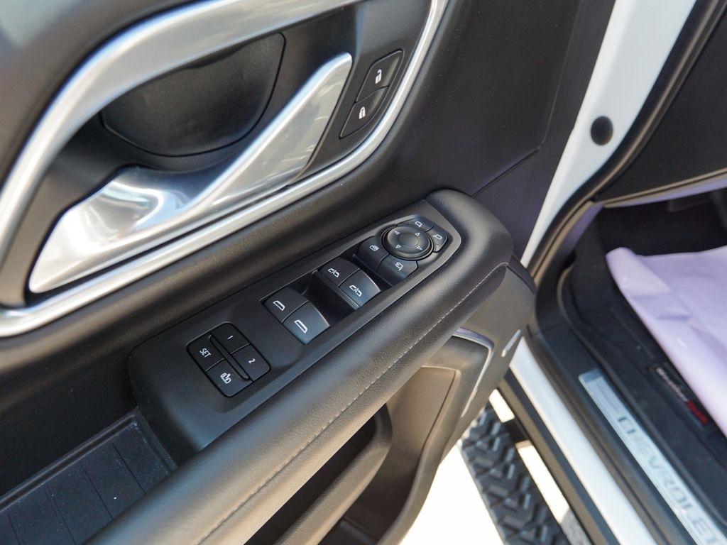 Chevrolet Tahoe  2021