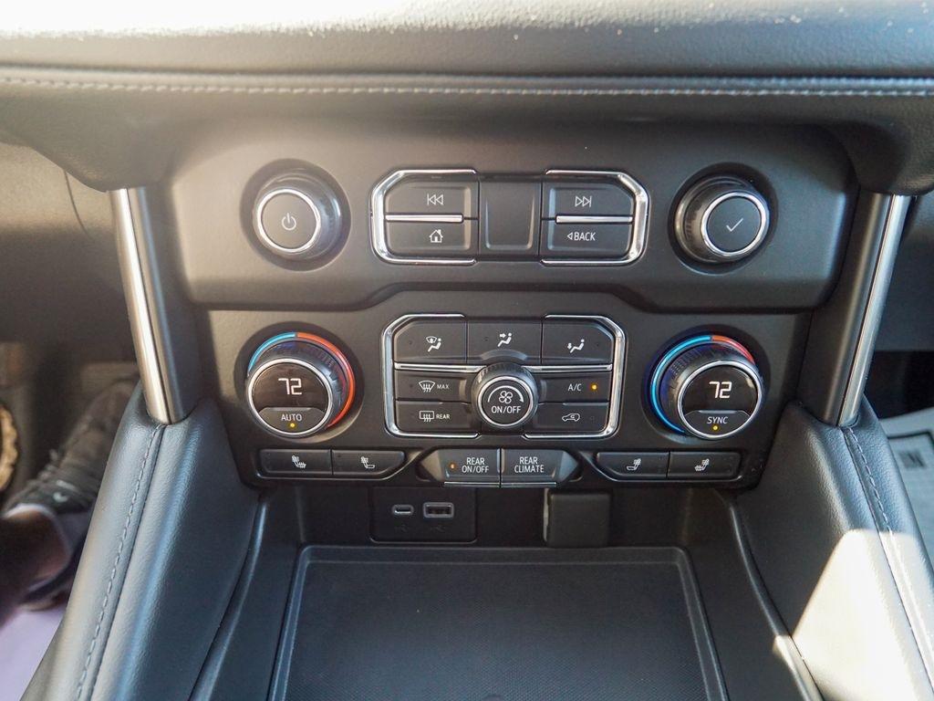 Chevrolet Tahoe  2021