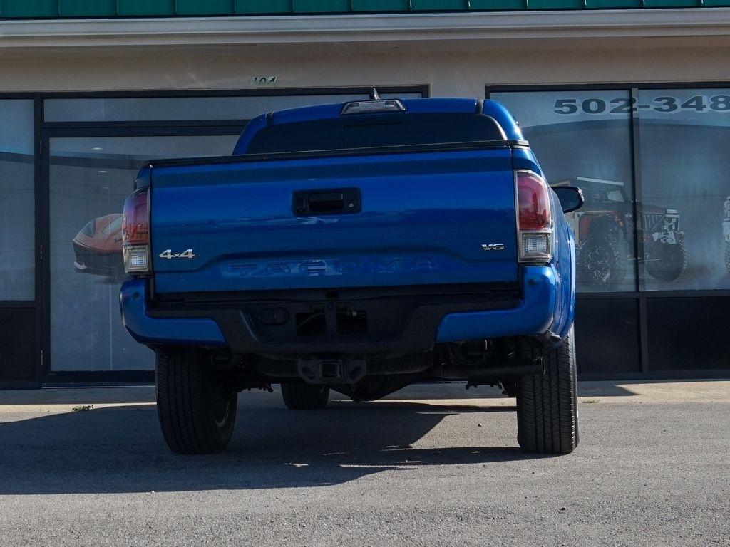 Toyota Tacoma  2017