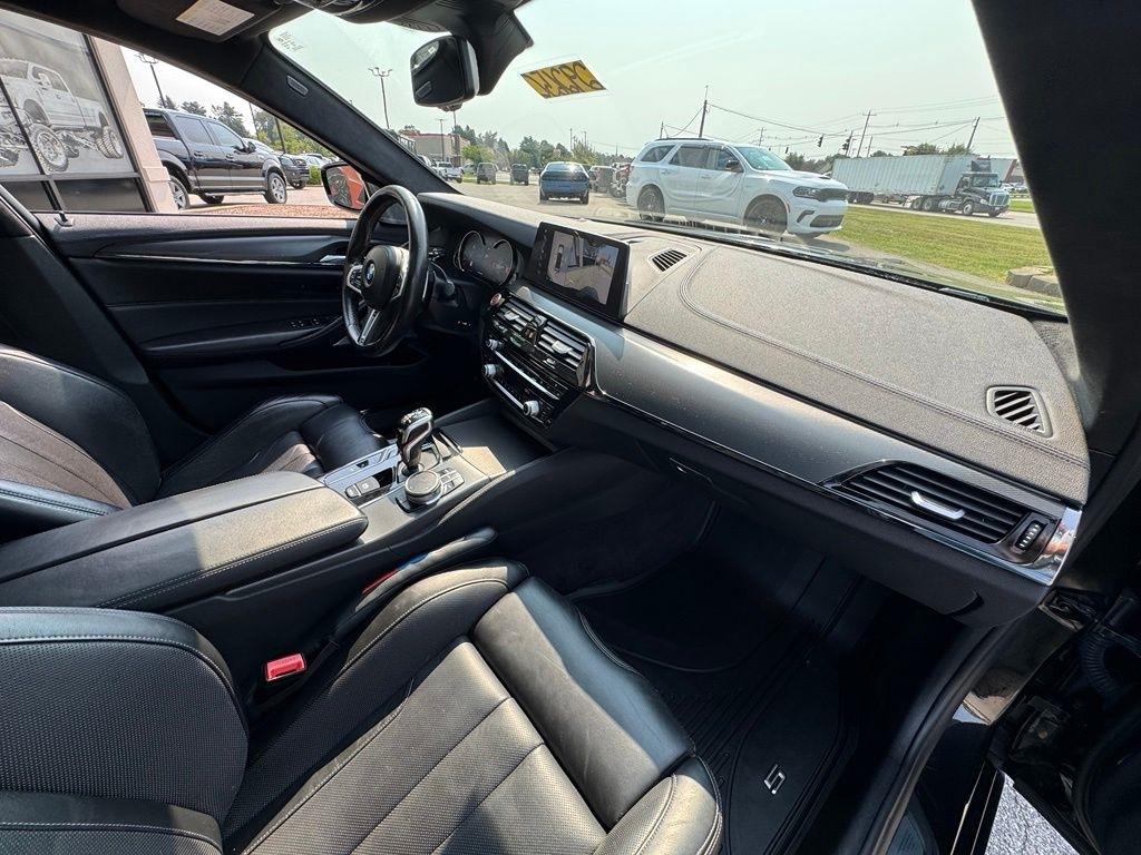 BMW M5  2018