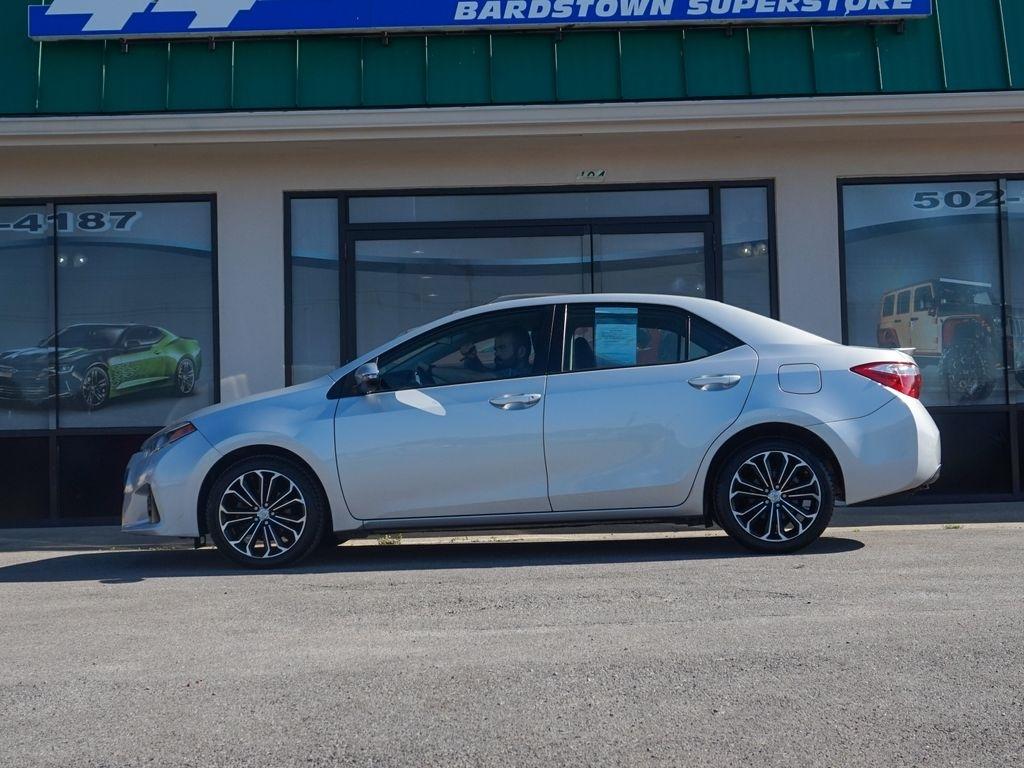 Toyota Corolla  2014