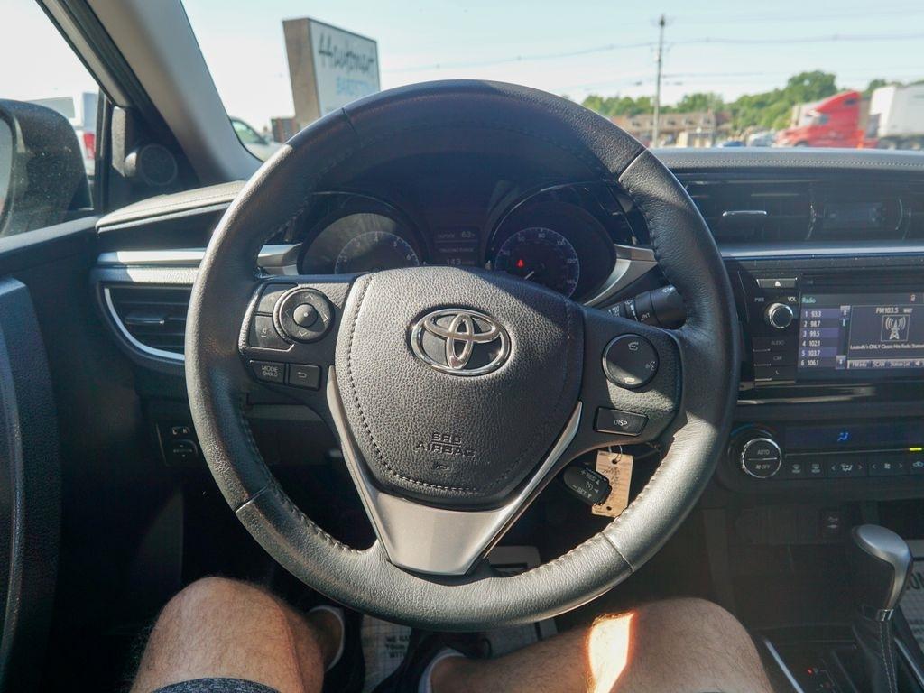 Toyota Corolla  2014