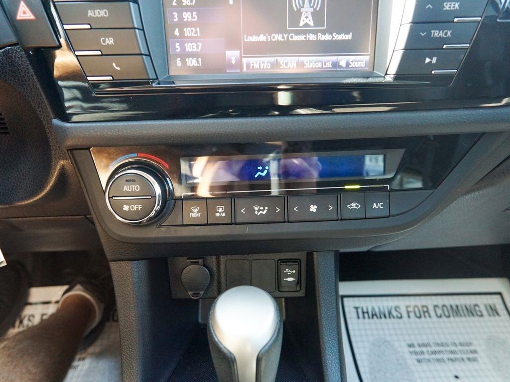 Toyota Corolla  2014
