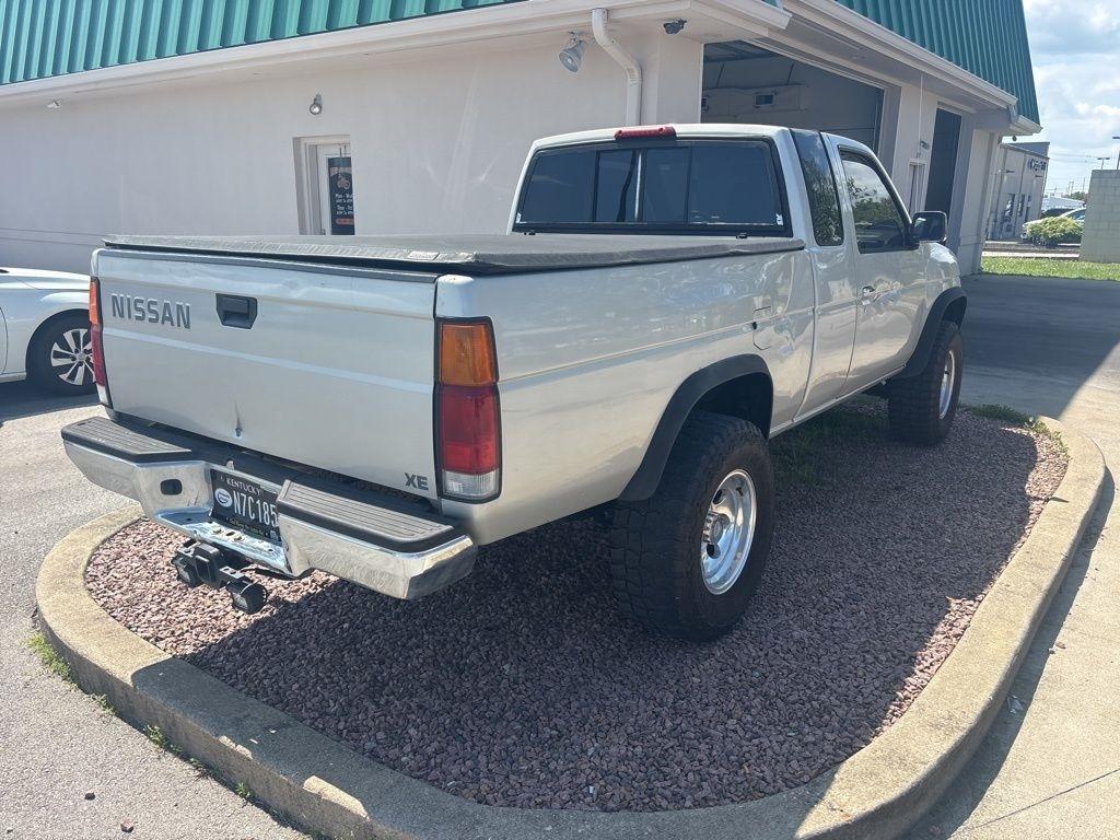 Nissan Pickup  1996