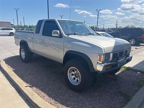 1996 Nissan Pickup 