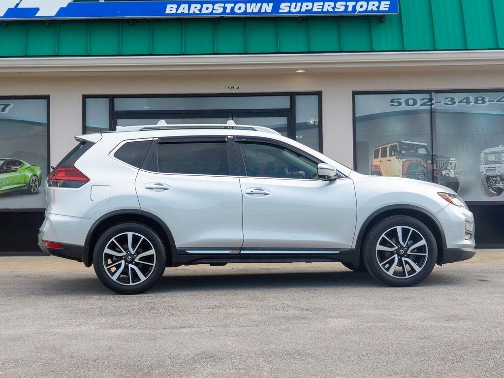 Nissan Rogue  2020