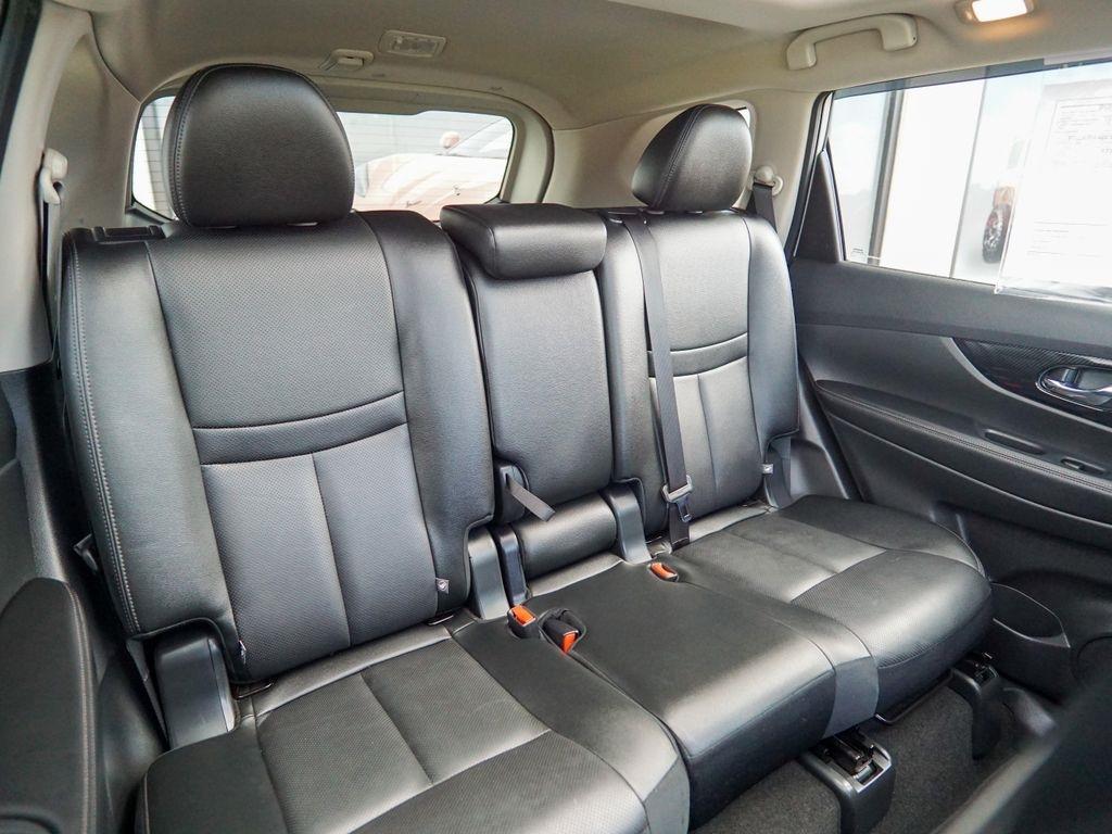 Nissan Rogue  2020