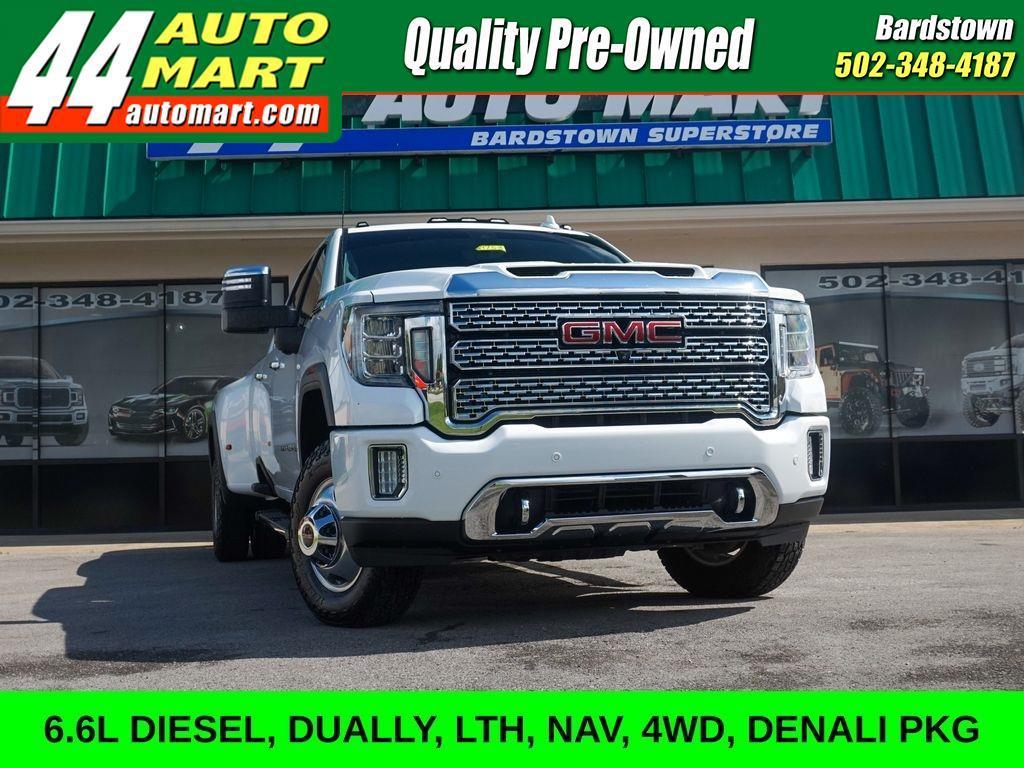 2020 GMC Sierra 4WD Crew Cab Long Box DRW Denali's photo