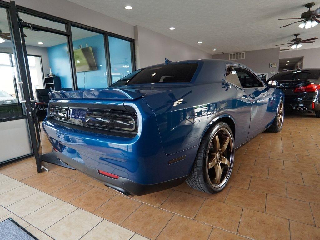 Dodge Challenger  2022