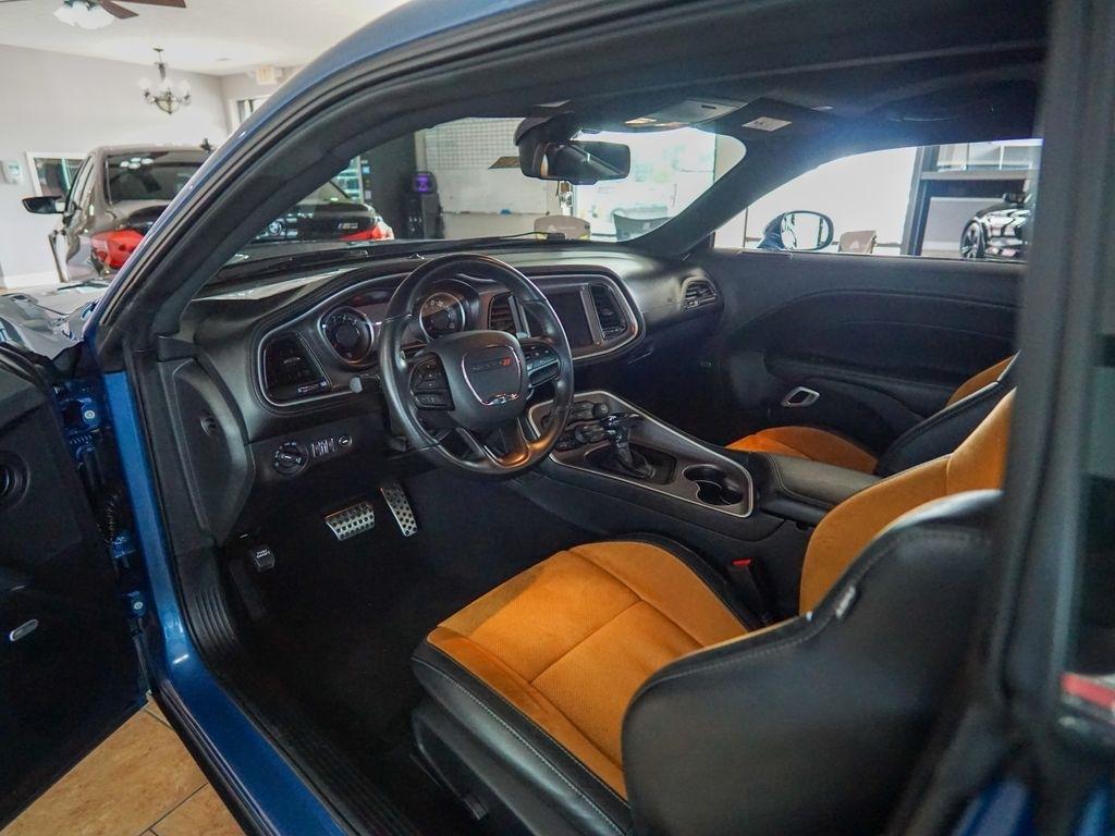 Dodge Challenger  2022