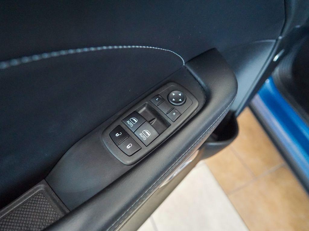 Dodge Challenger  2022