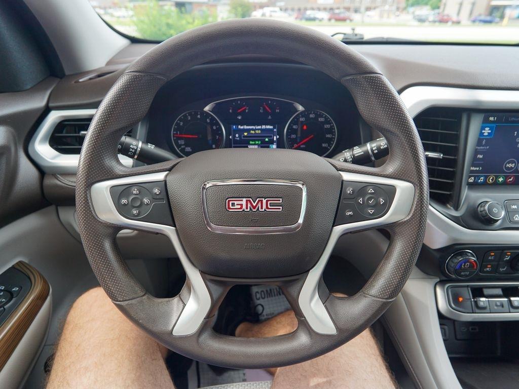 GMC Acadia  2021