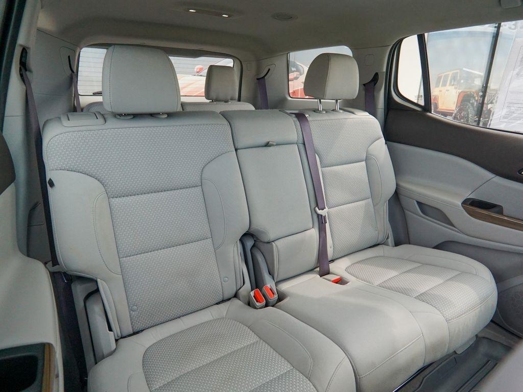 GMC Acadia  2021