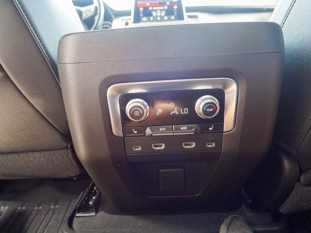 GMC Yukon  2021