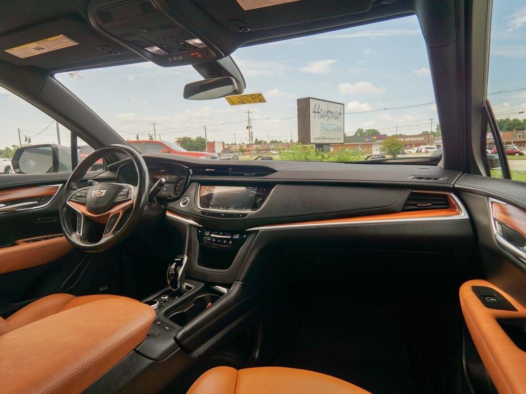 Cadillac XT5  2021