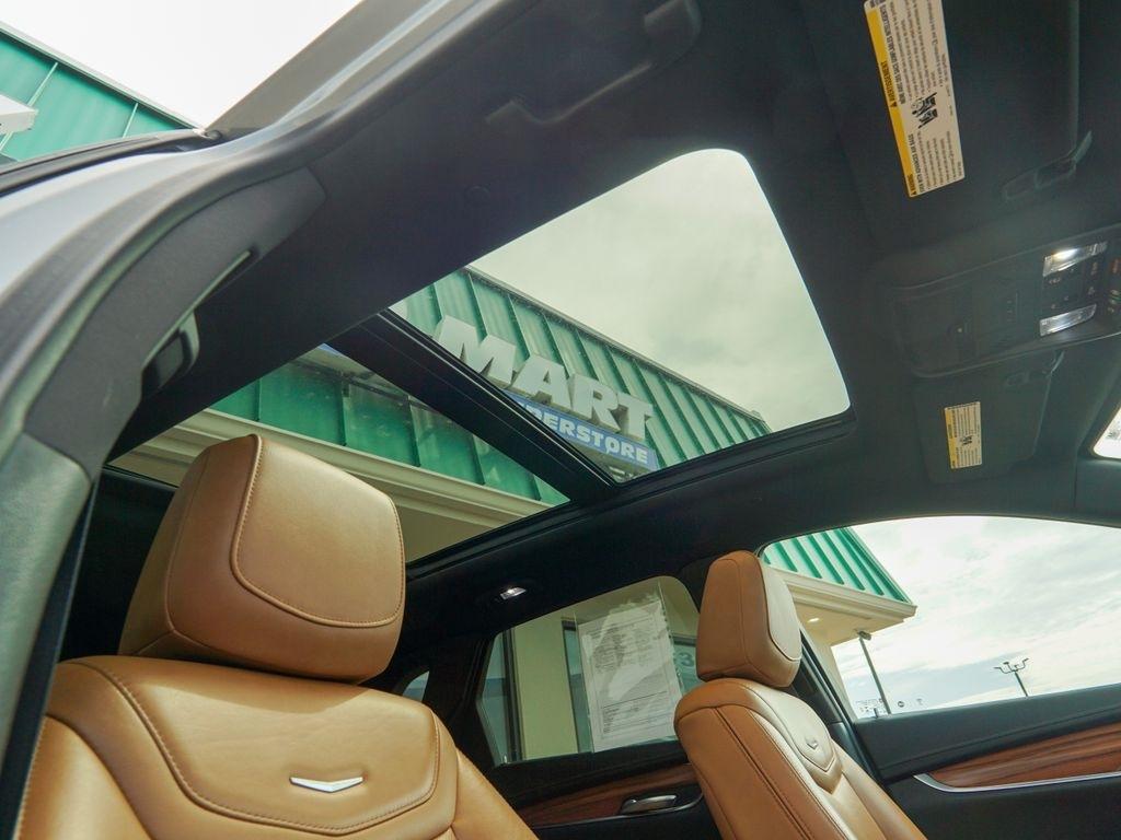 Cadillac XT5  2021